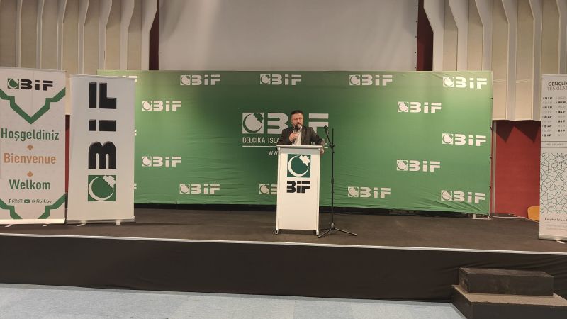 "Güçlü Şahsiyet Güçlü Aile" Seminerimiz Gerçekleşti